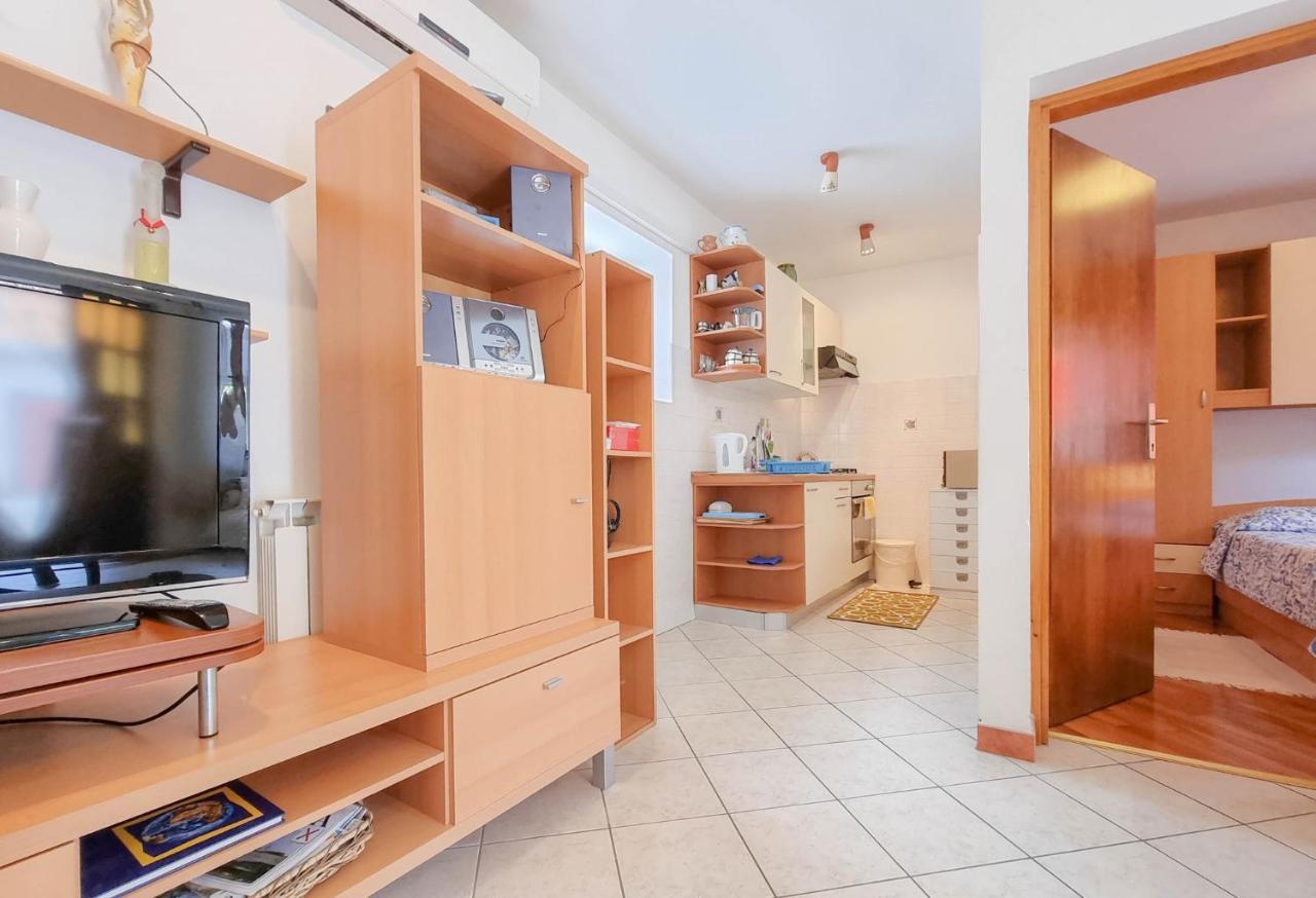 Valentino Apartment Novigrad  ภายนอก รูปภาพ
